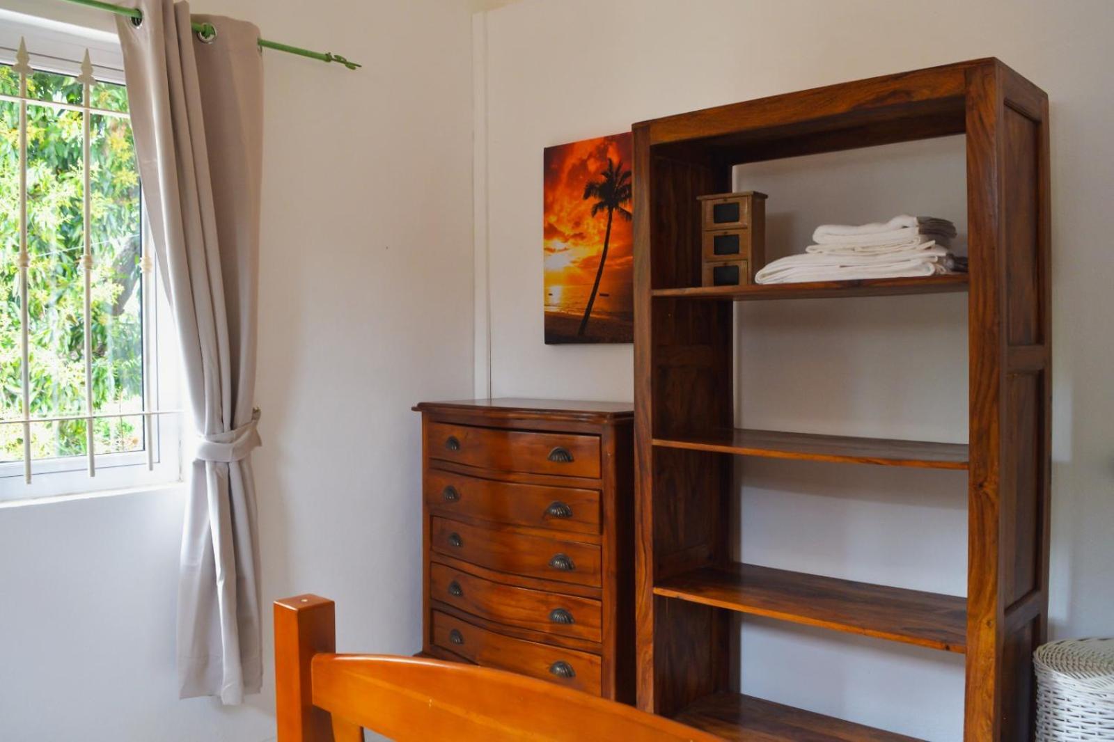 Wolmar Flic En Flac 3 Bedroom Beach Villa Экстерьер фото